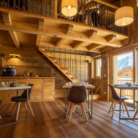 Fleur Des Neiges & - Adults Only 4* Ayas