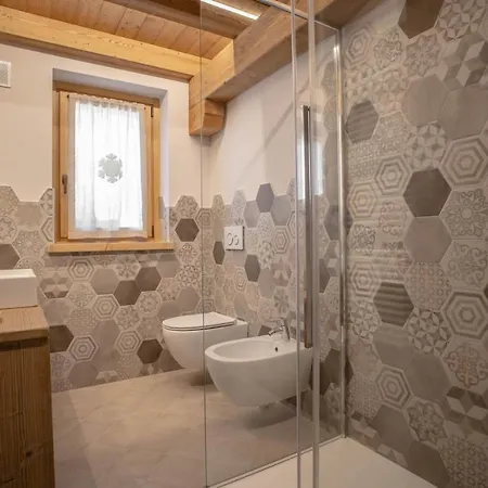 Affittacamere Fleur Des Neiges & - Adults Only 4*