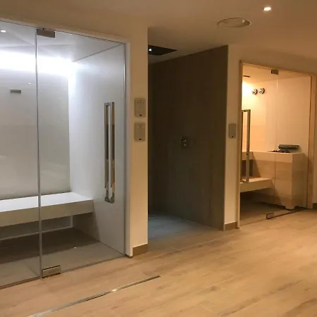 Fleur Des Neiges & - Adults Only Ayas