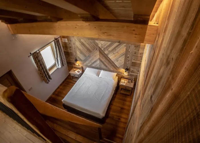 Fleur Des Neiges & - Adults Only Ayas