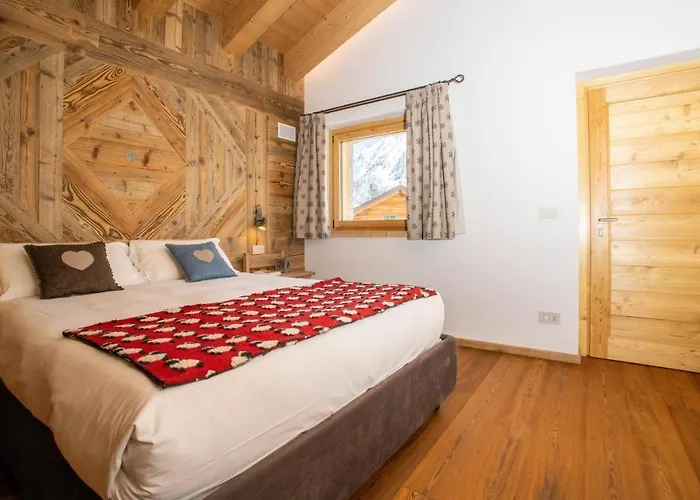 Fleur Des Neiges & - Adults Only 4* Ayas