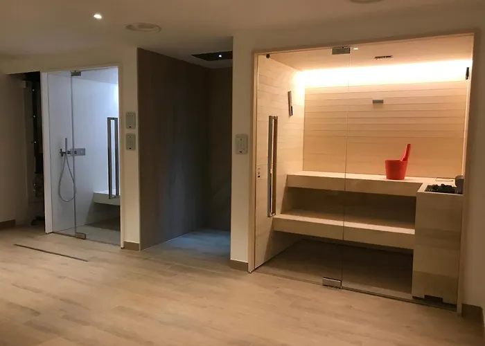 Fleur Des Neiges & - Adults Only 4* Ayas